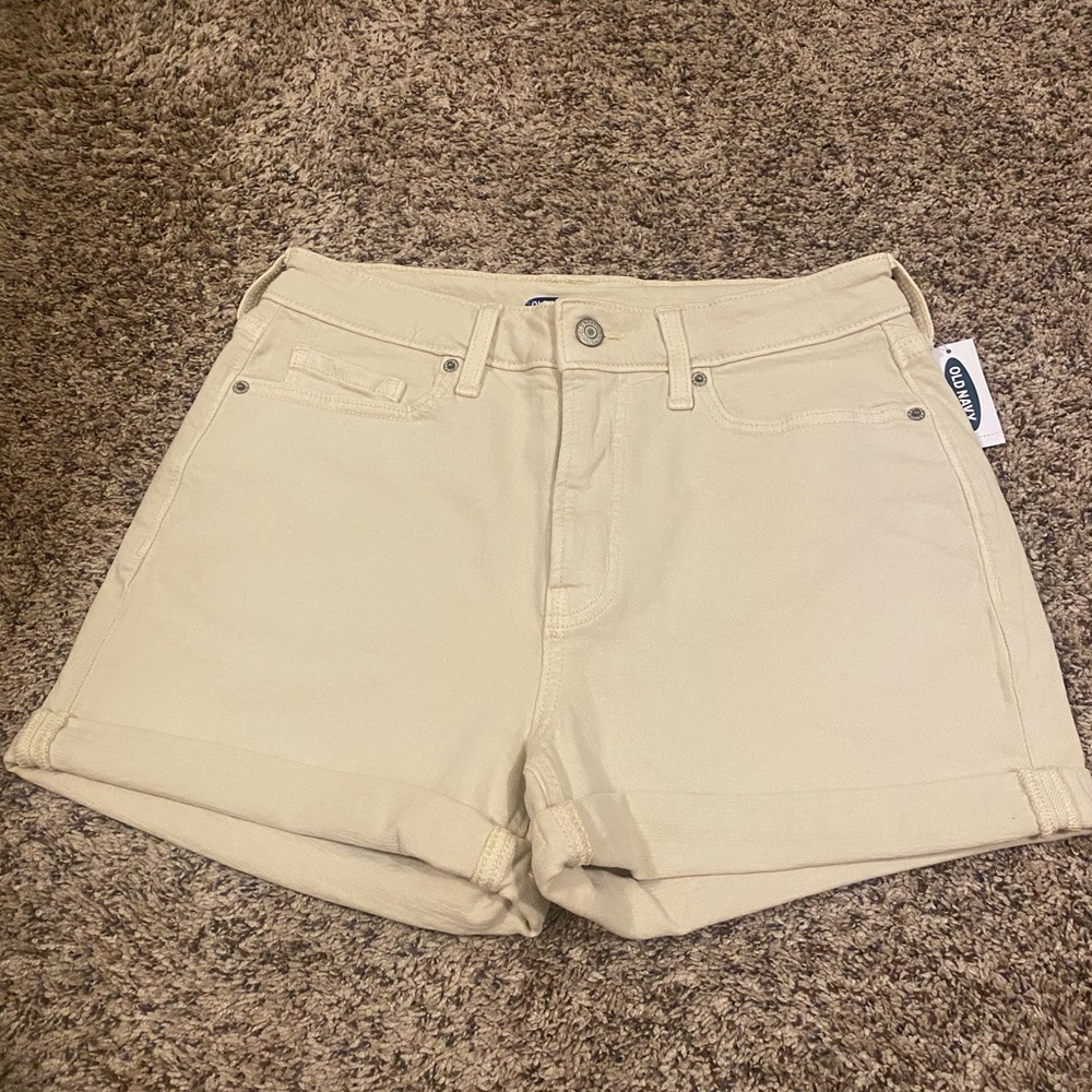 Old Navy High-Waisted Ecru-Wash Jean Shorts for Women -- 3-inch inseam